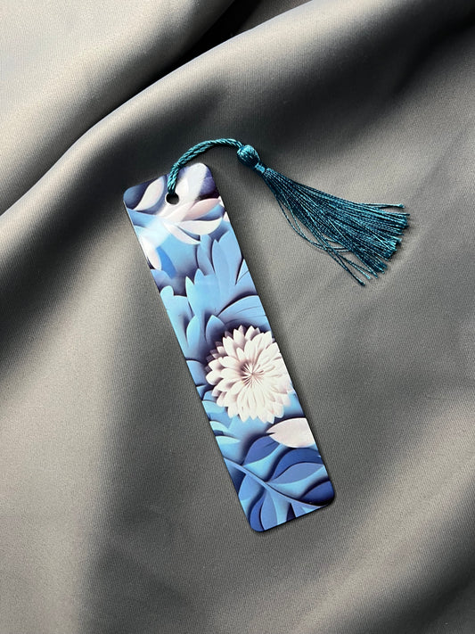 3D Blue and White Flower Bookmark